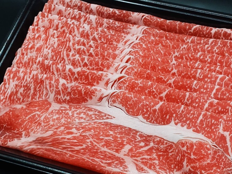 【麦酒(ビール)牛】ロース：スライス(すき焼　しゃぶしゃぶ　焼肉等)